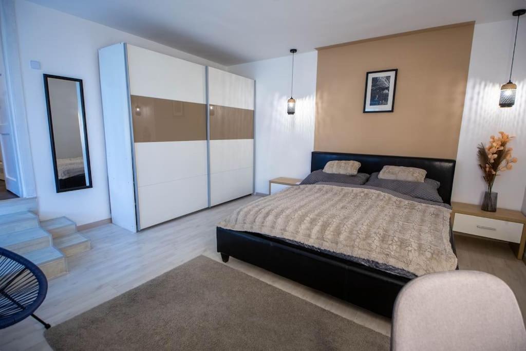 K22 Apartman Beci Exterior foto